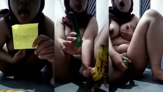 Bokep Indo Barbielala Sange Omek Pakai Timun